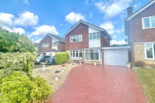 Westcroft Road, Dudley DY3 3 bed detached house for sale