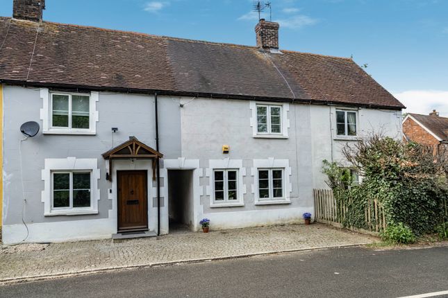 Haddenham Road, Aylesbury HP17 3 bed terraced house for sale