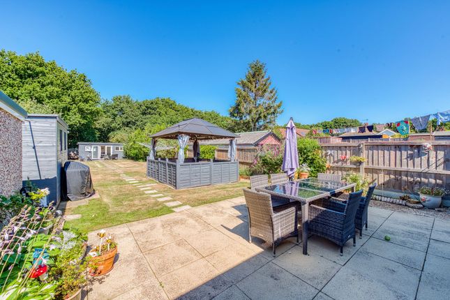 Elmhurst Avenue, Lowestoft 3 bed detached bungalow for sale