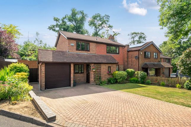 Chineham,  Basingstoke,  RG24 3 bed detached house for sale
