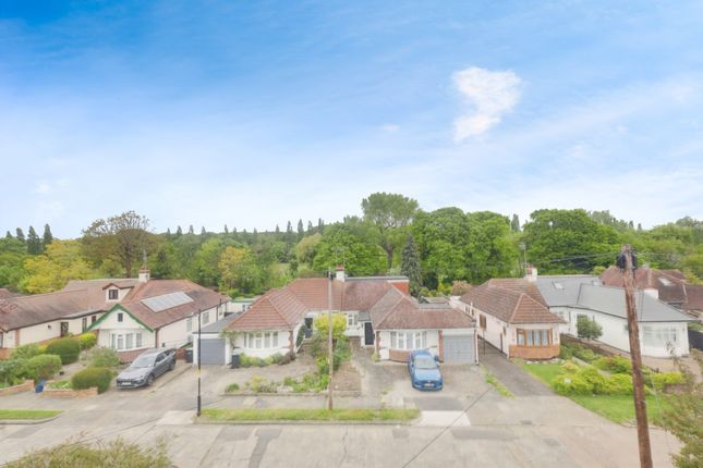 5 bedroom semi-detached house for sale