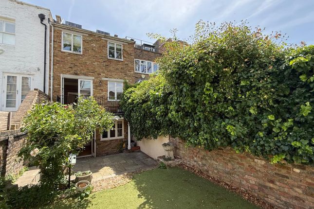 Faroe Road, London W14 5 bed house for sale