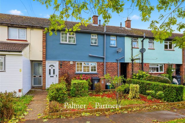 Pennine Road, Essex CM1 3 bed terraced house for sale