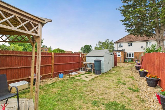 Woburn Road, Hockliffe, LU7 3 bed semi