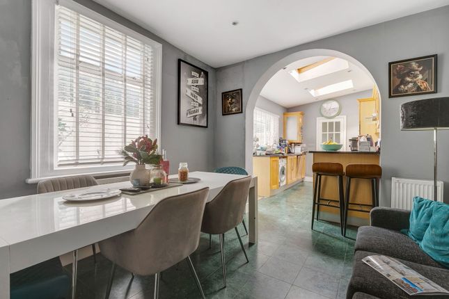 Boutflower Road, London SW11 5 bed terraced house for sale