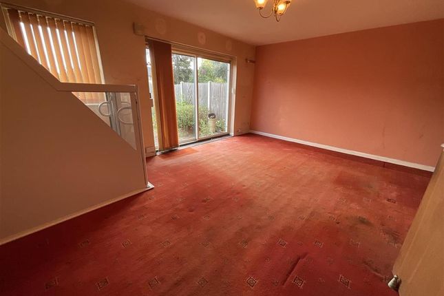 3 bed semi-detached house