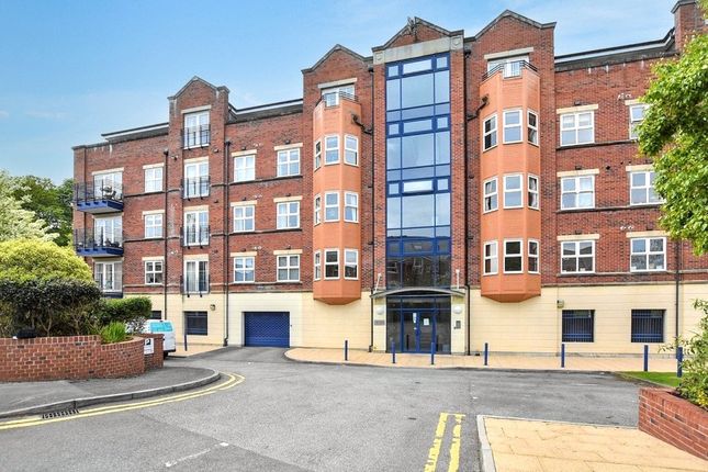 Carisbrooke Road, Leeds, West Yorkshire 2 bed apartment for sale