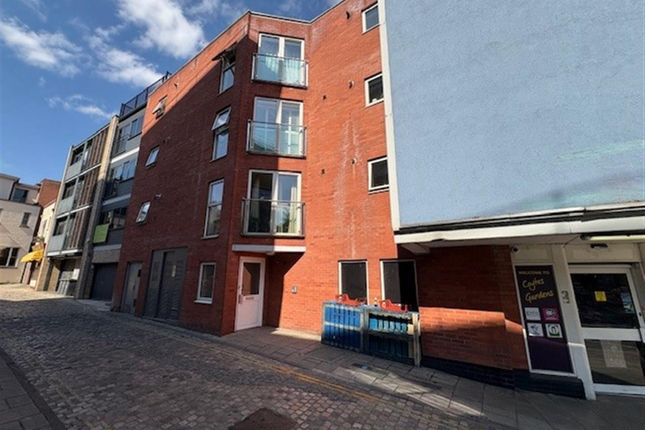2 bed flat