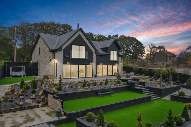 Fernbrooke Lodge, Candie, FK1 3 bed detached house for sale