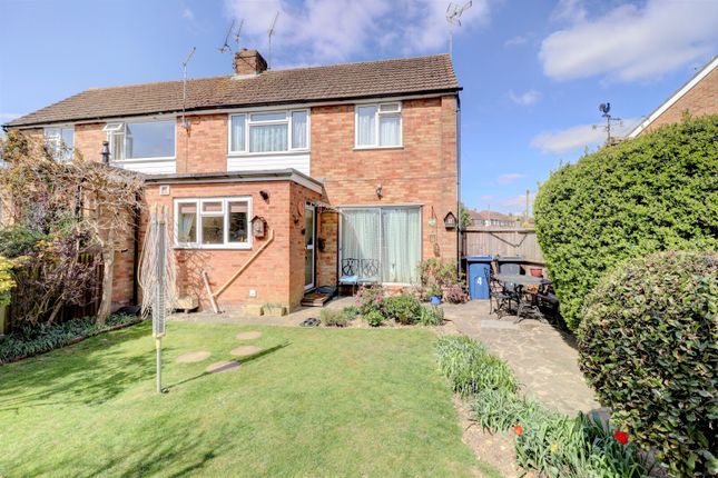 Watchet Lane, High Wycombe HP15 3 bed semi
