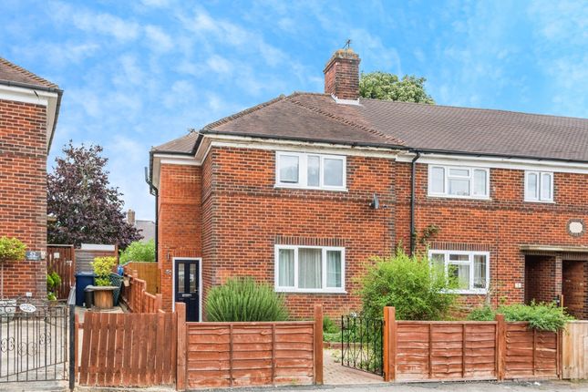 4 bedroom end of terrace house for sale