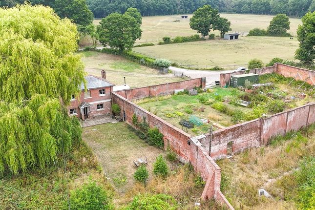 Marchwood Park, Marchwood... 3 bed cottage for sale