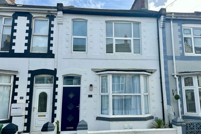 4 bedroom terraced house for sale