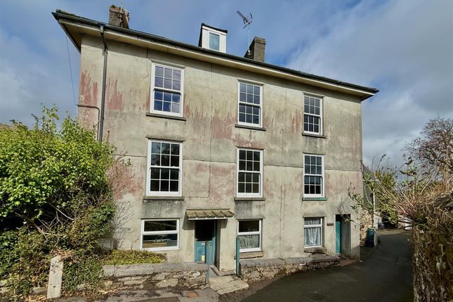 Plymouth PL8 5 bed cottage for sale