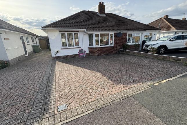 2 bedroom semi-detached bungalow for sale