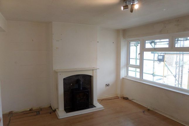 Jasmine Gardens, Croydon 2 bed flat for sale