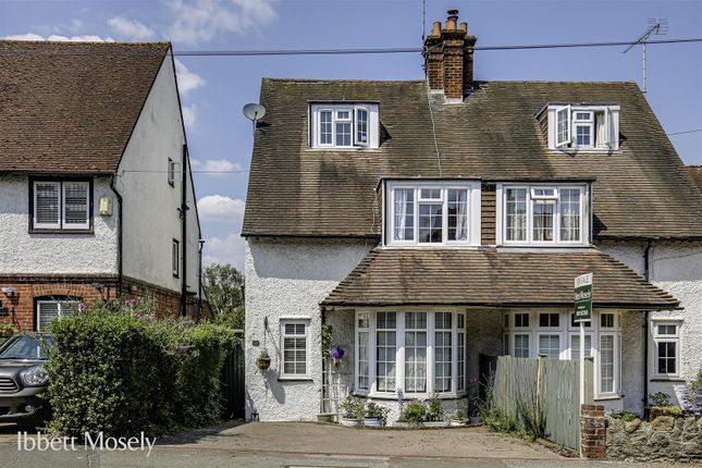 London Road, Westerham TN16 3 bed semi