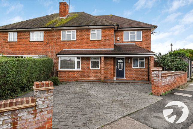 Blenheim Drive, Welling, Kent, DA16 4 bed semi