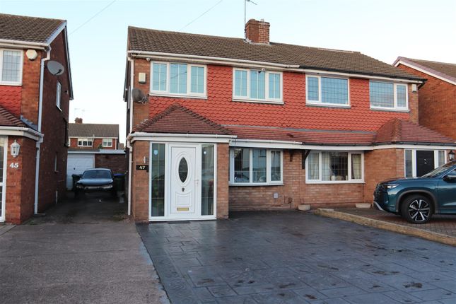 4 bedroom semi-detached house for sale