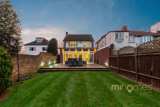 Bush Hill Road, London 4 bed detached house for sale