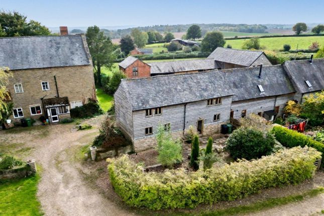 2 bed end terrace house