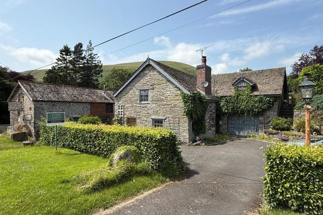 New Radnor 5 bed detached house for sale