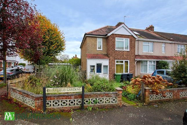 Brookfield Gardens, Cheshunt 3 bed end of terrace house for sale