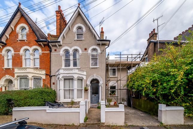 Embleton Road, London SE13 1 bed flat for sale