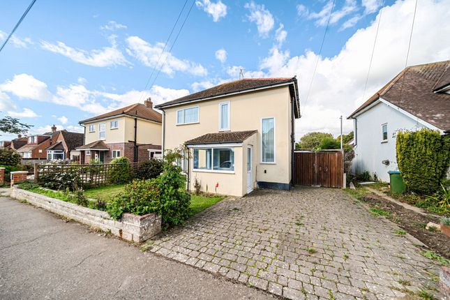 South Drive, Felpham, PO22 3 bed detached house for sale