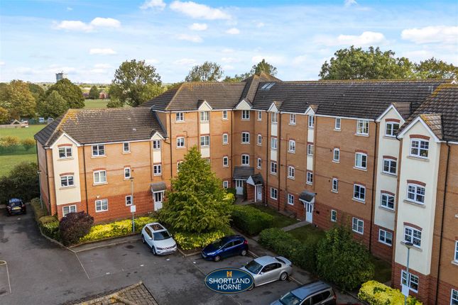 Bewick Croft, Coventry 2 bed apartment for sale
