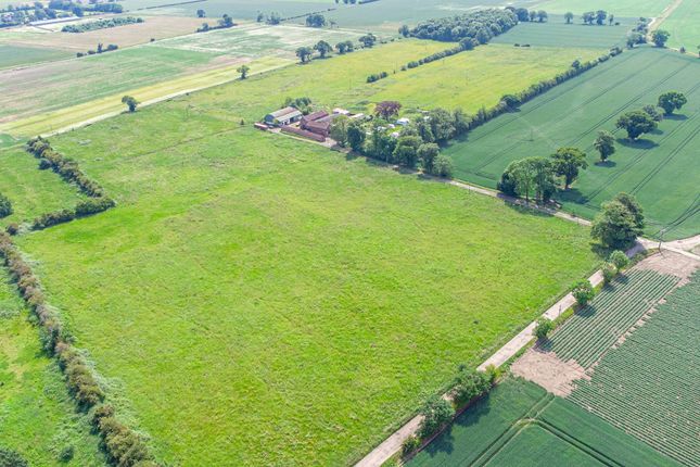Selby YO8 5 bed farm house for sale