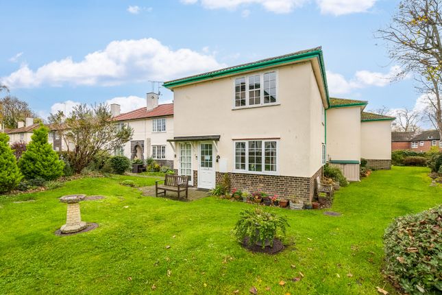 1 bedroom maisonette for sale