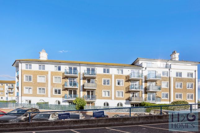 Britannia Court, Brighton Marina... 2 bed apartment for sale