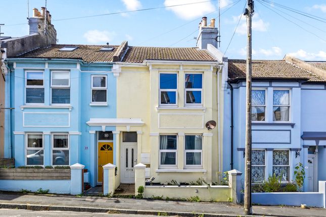 1 bedroom ground floor flat for sale