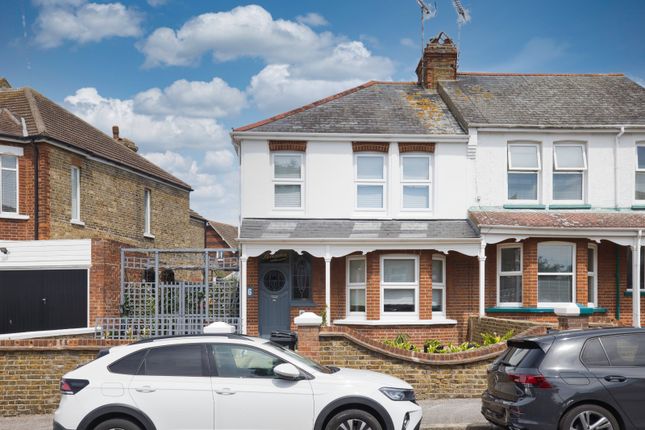 Dane Crescent, Ramsgate, CT11 3 bed semi