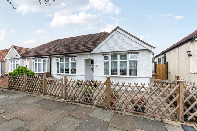 Woodlands Avenue, Sidcup, DA15 2 bed semi