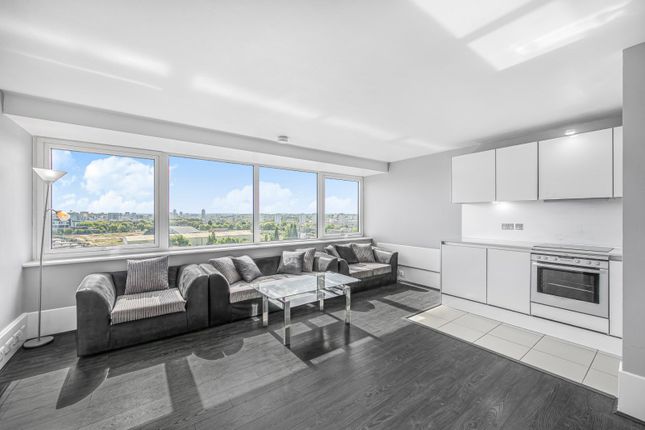George Beard Road, London, SE8 2 bed flat for sale