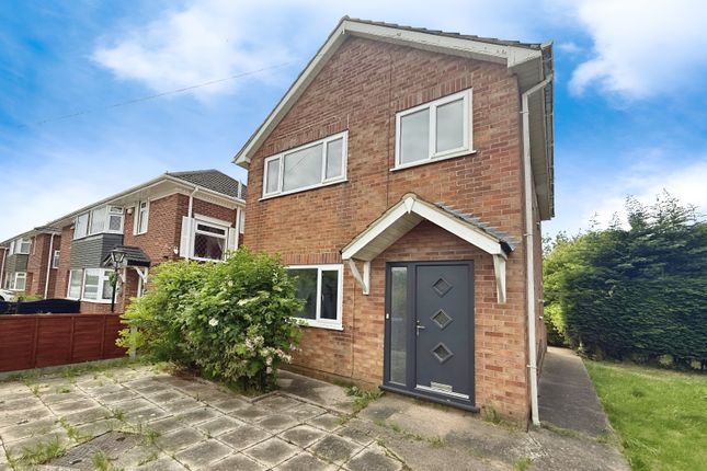 Windlesham Avenue, Lincolnshire DN33 3 bed detached house for sale