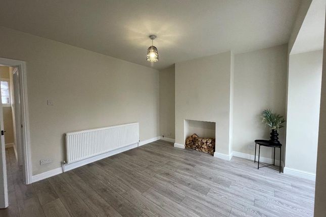 Kirkham Drive, HULL, HU5 2BT 3 bed end of terrace house for sale