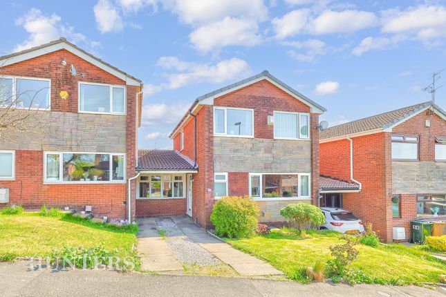 3 bedroom link detached house for sale