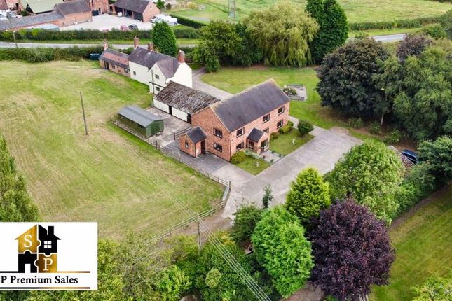 Hinckley Road, Nuneaton CV13 7 bed farm house for sale
