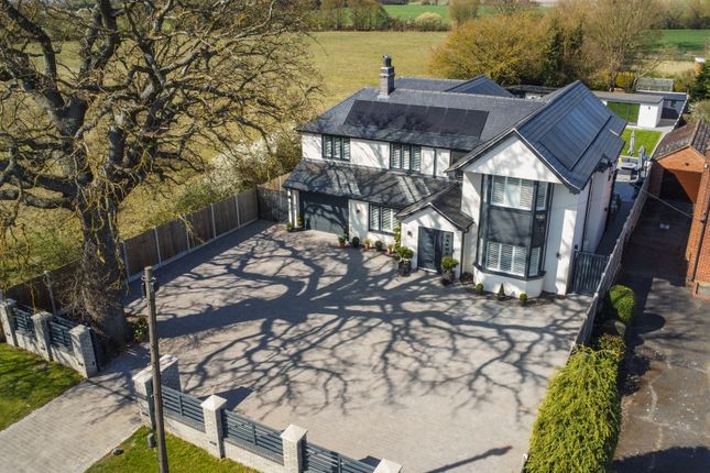 Colchester Road, Coggeshall 4 bed detached house for sale