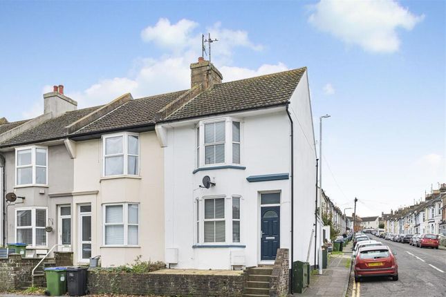 Lewes Road, Newhaven, BN9 3 bed terraced house for sale