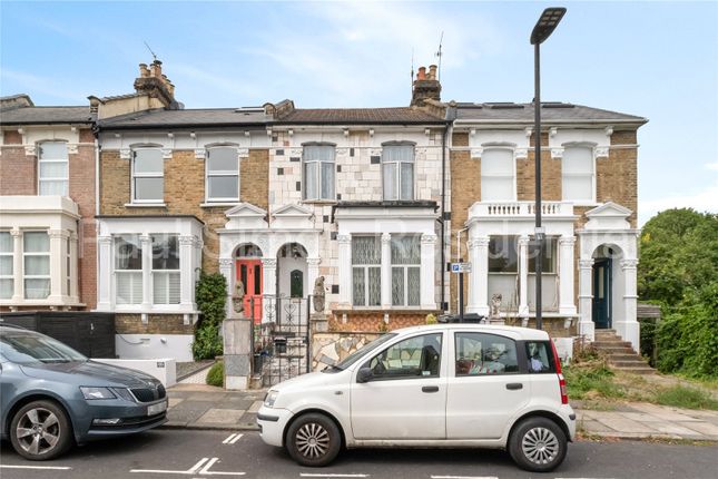 Lothair Road South, London, N4 3 bed terraced house for sale