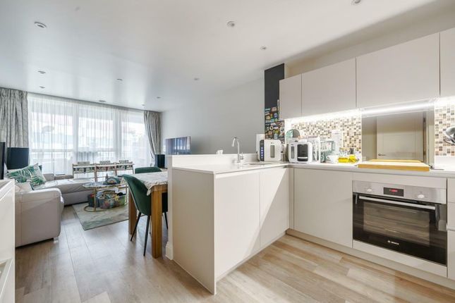 The Quays, Salford 2 bed apartment for sale
