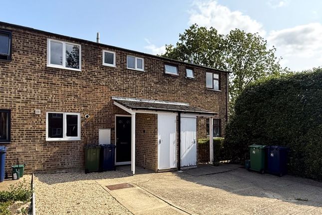 Saunders Road, Oxford 2 bed terraced house for sale