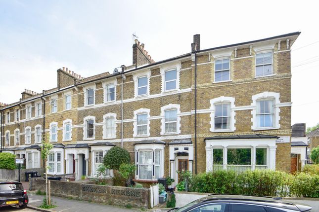 Brooke Road, London, N16 4 bed terraced house for sale
