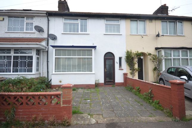 Connaught Road, Luton, Bedfordshire, LU4 3 bed terraced house for sale
