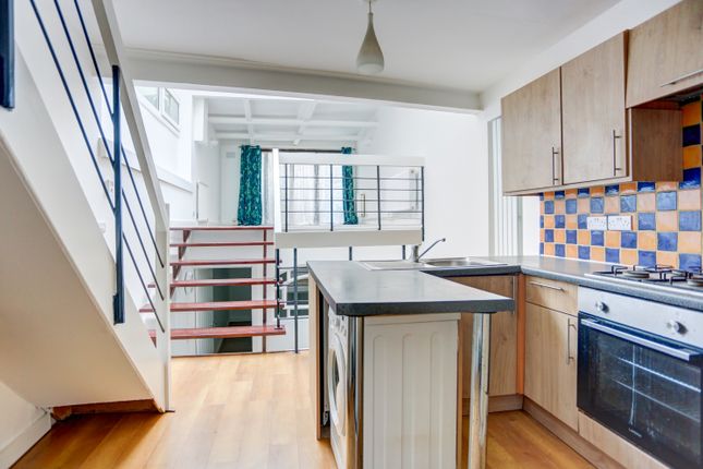 Pool Passage, Brighton, BN1 2 bed townhouse for sale