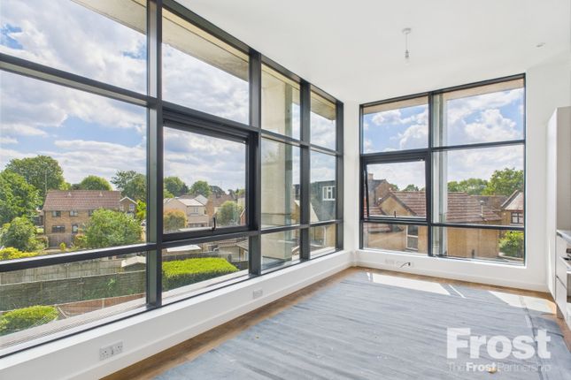 Lakeside East, The Causeway... 1 bed apartment for sale